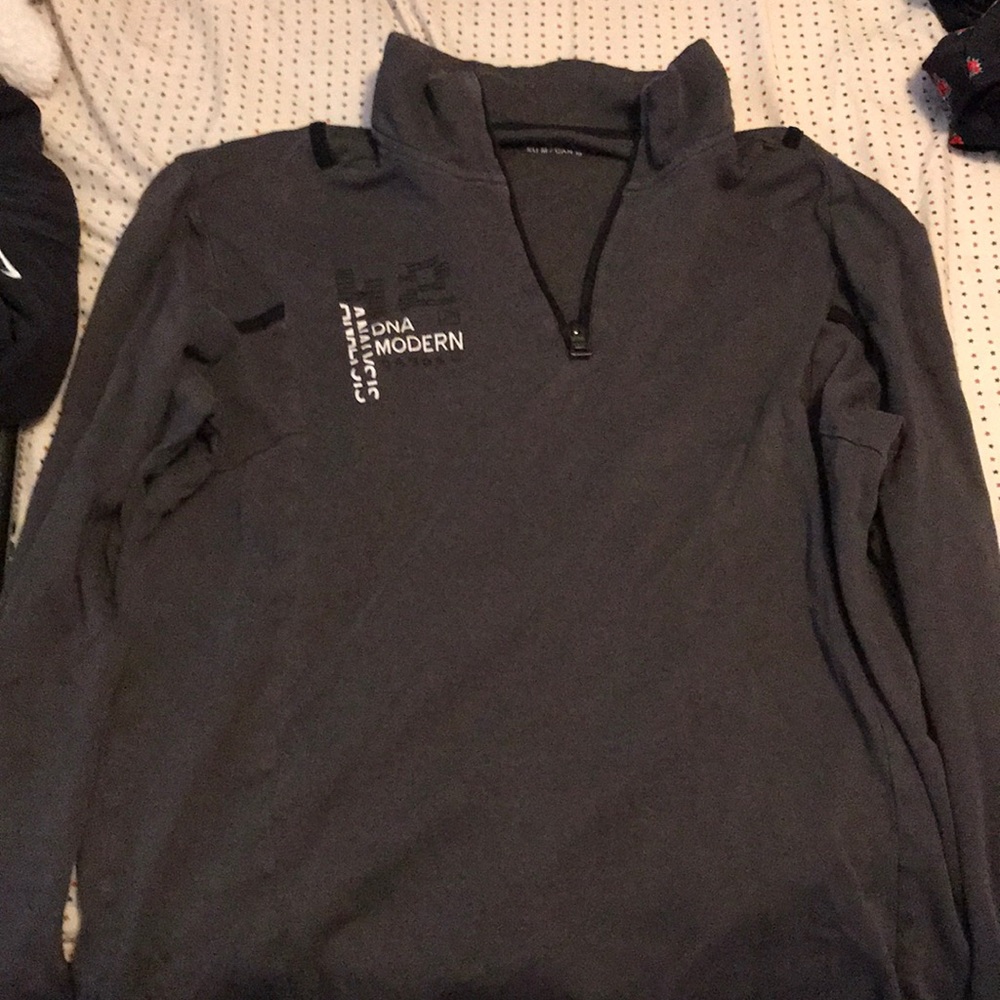 Workout sweater